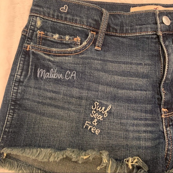 Hollister Shorts - Picture 3 of 9